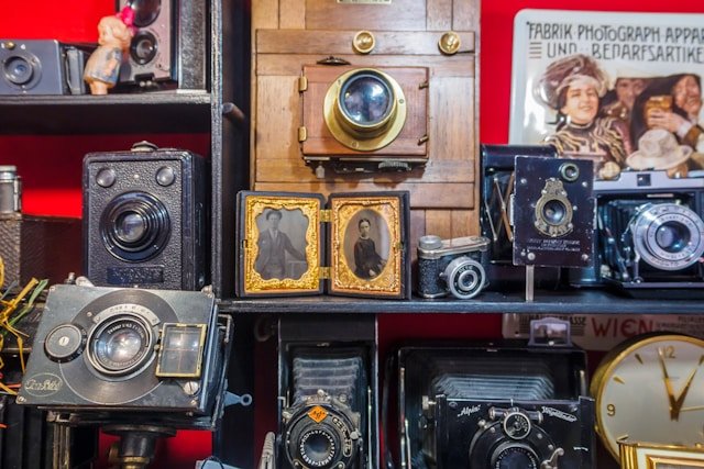 antique vintage camera history photography