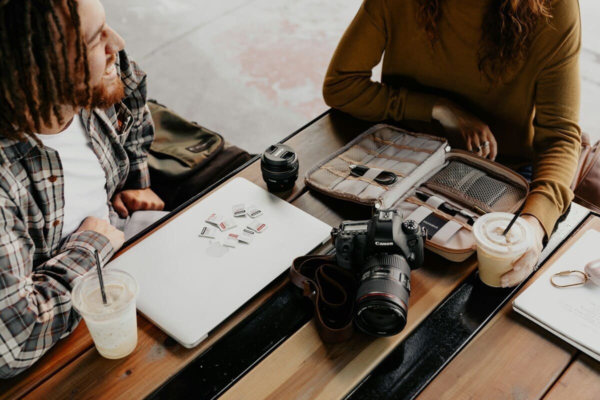 photographer client meeting consultation professional