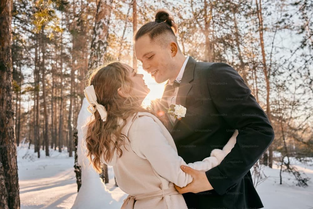 wedding couple portrait golden hour outdoor photography